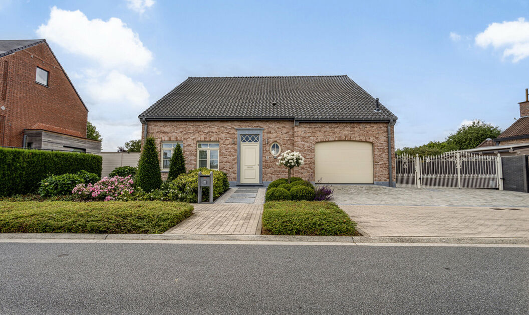 Buitengewoon huis te koop in Buggenhout